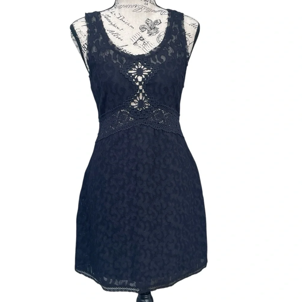 Free People Black Daisy Chain Lace Crochet Bodycon‎ Mini Hippie Dress Siz…
